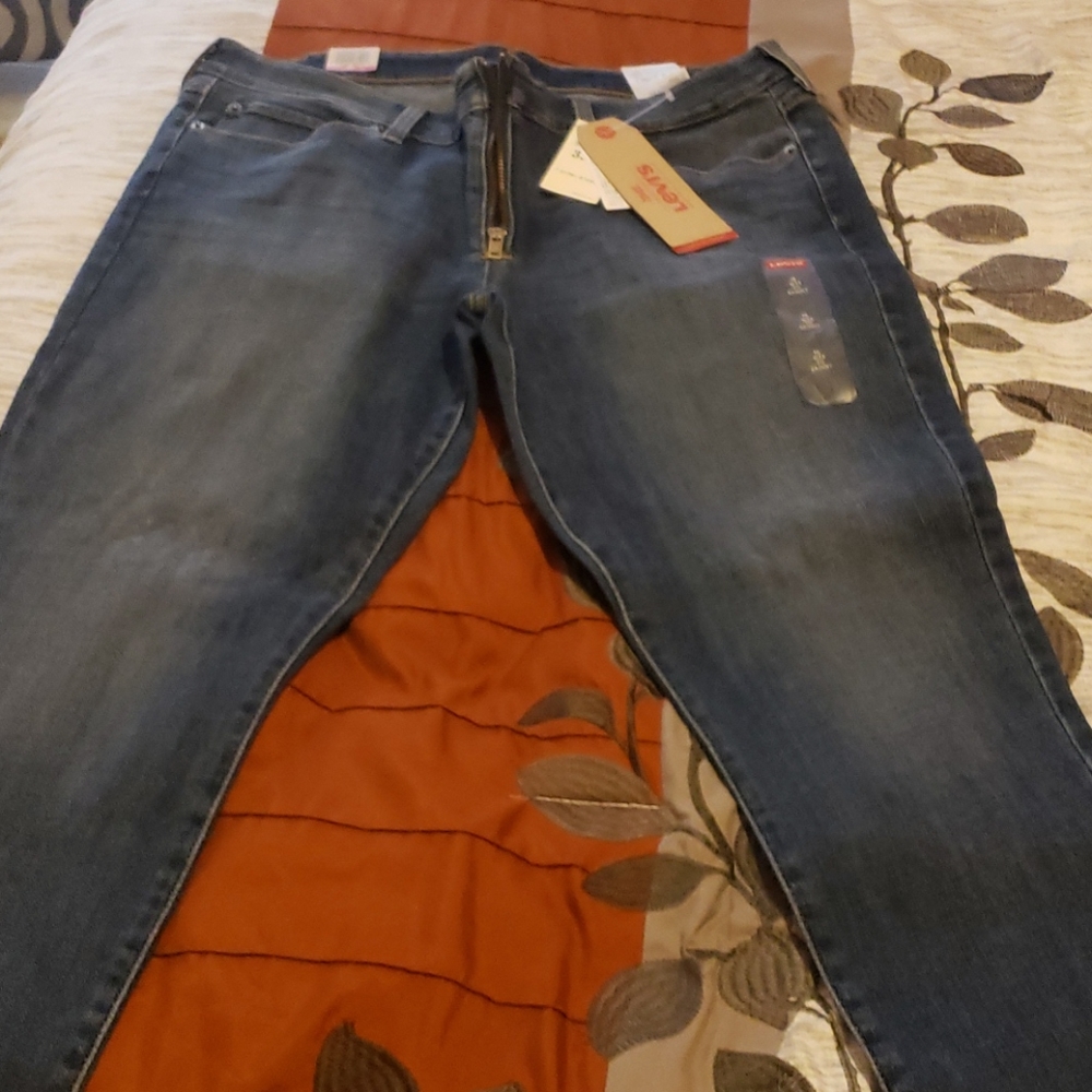 Skinny jeans